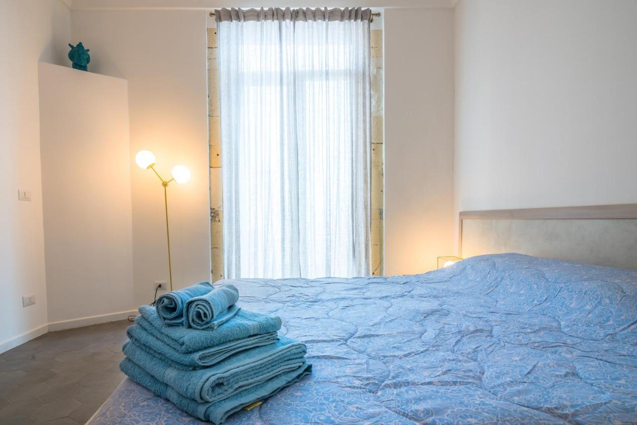 Dimora Di Levante- Ortigia Holidays シラクーサ エクステリア 写真