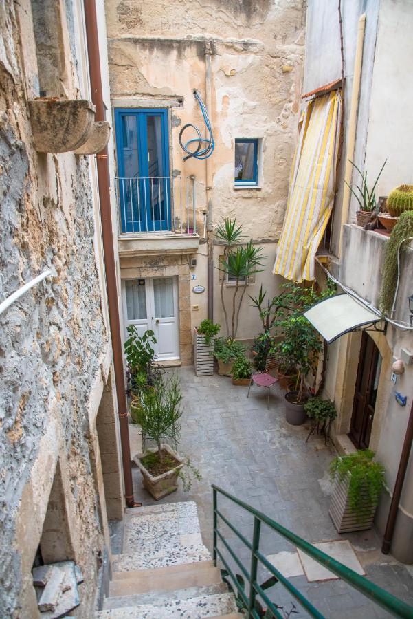 Dimora Di Levante- Ortigia Holidays シラクーサ エクステリア 写真